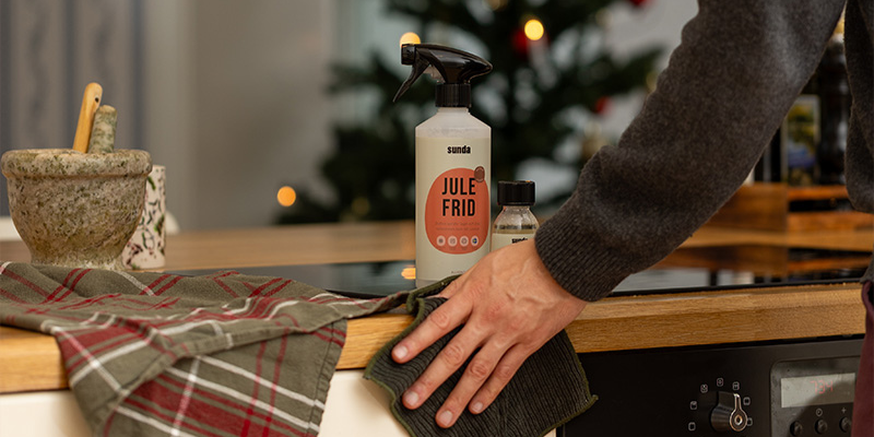 Julens fläckskola: så räddar du dukar, soffor, tröjor och textilier