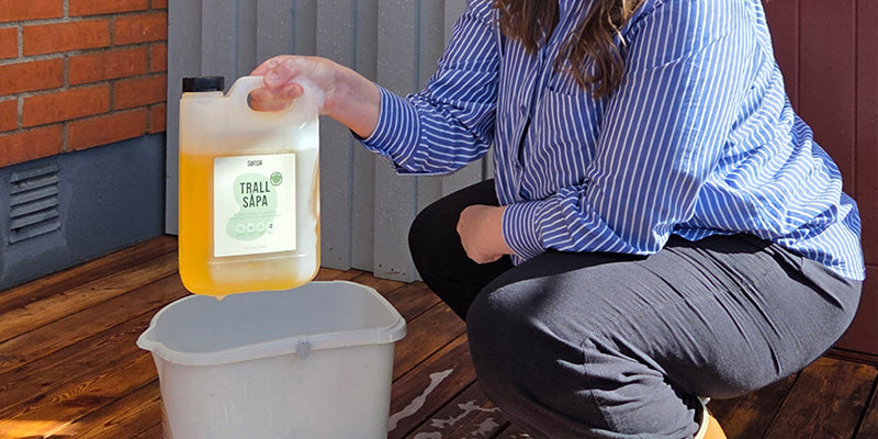 Vårstäda trädgården